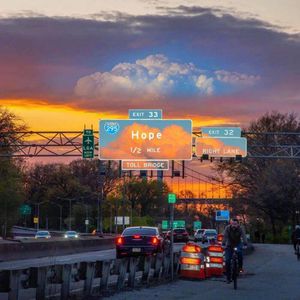 鉴黄师免费AV大片www
